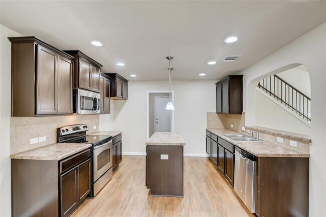 Building Photo - 828 Niobrara River Dr