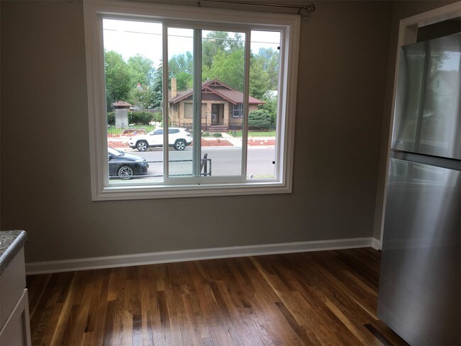 Foto del edificio - 2112 Seymour Ave