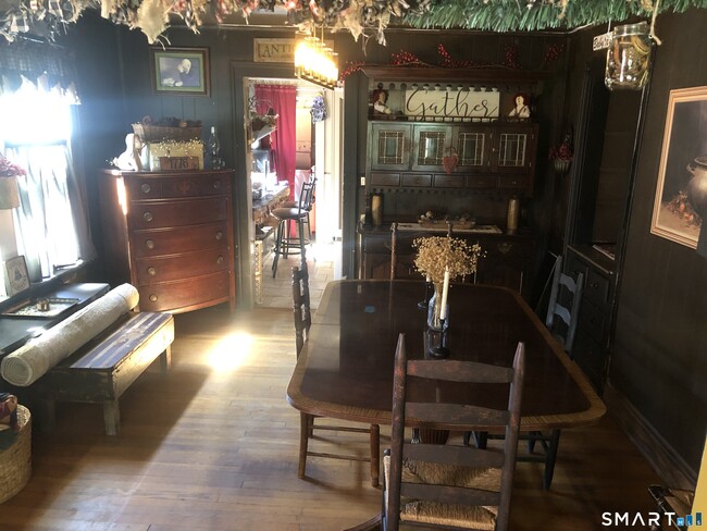 Foto del edificio - 317 Garden St