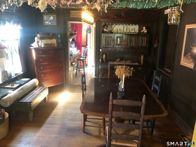 Building Photo - 317 Garden St