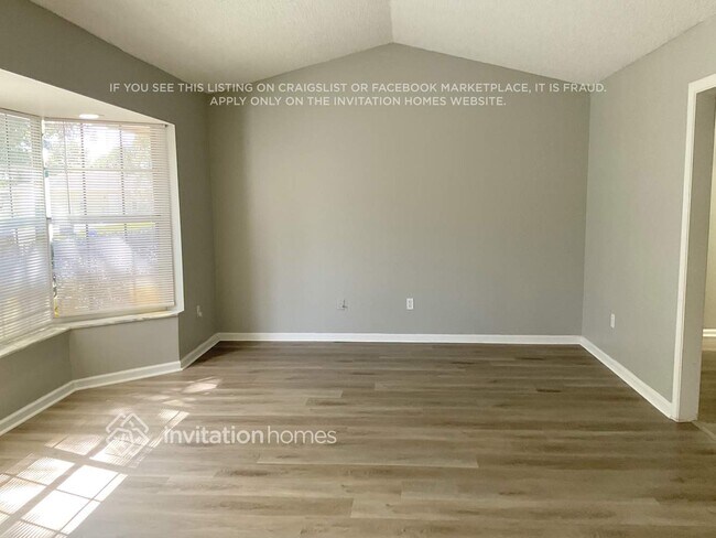 Building Photo - 1173 Southport Ct