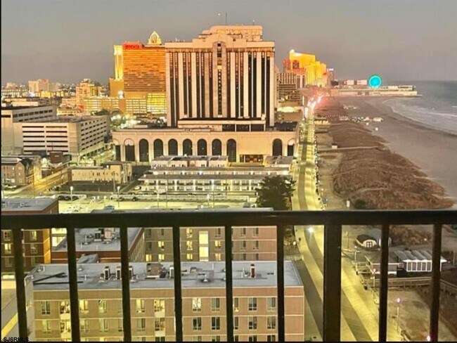 Foto del edificio - 3851 Boardwalk