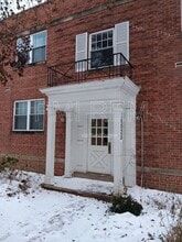 Building Photo - 16025 Van Aken Blvd