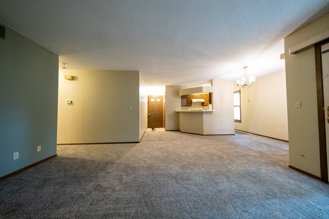 Building Photo - 7451 W 110th St