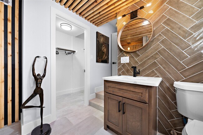 Building Photo - 3502 Ruth St