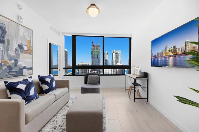 Building Photo - 225 N Miami Ave