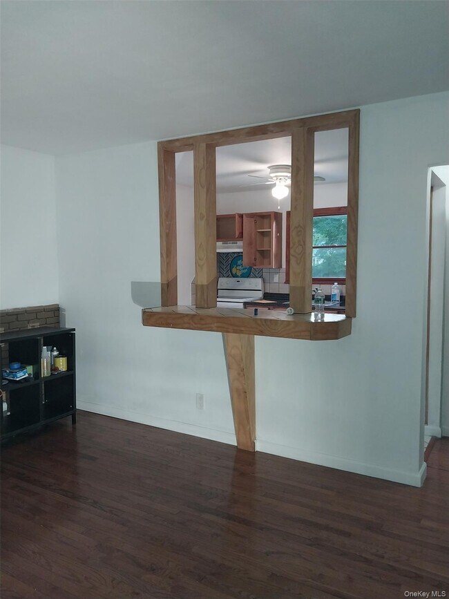 Foto del edificio - 282 Whittier Dr
