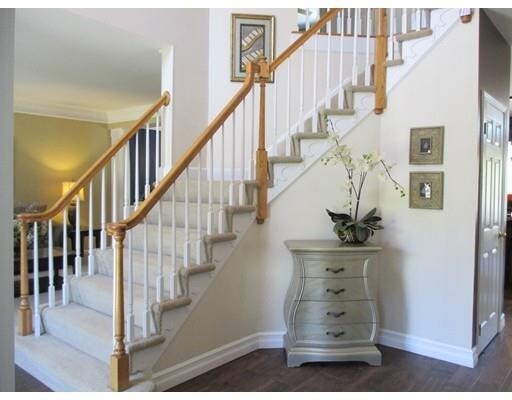 Foto principal - 8 Dover Cir