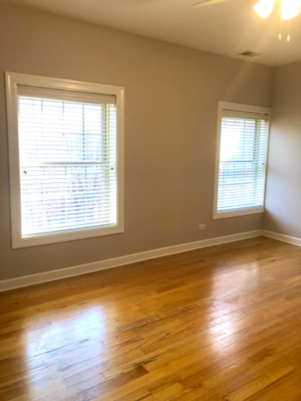 Photo - 839 E 52nd St Apartment