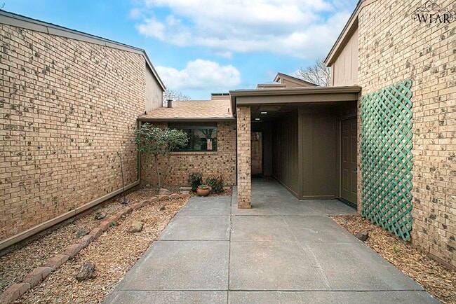 Foto del edificio - 2824 Mill Valley Dr