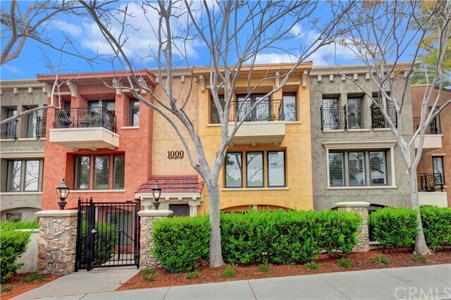 Building Photo - 1020 Genter St