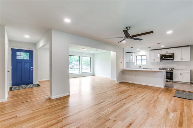 Foto del edificio - 3517 Woodleigh Dr