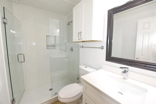 Foto del edificio - 3701 Cedarplaza Ln