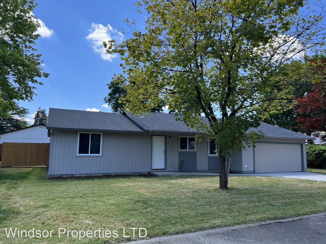 4 br, 1.5 bath House 2250 NE Kathryn Street House Rental in