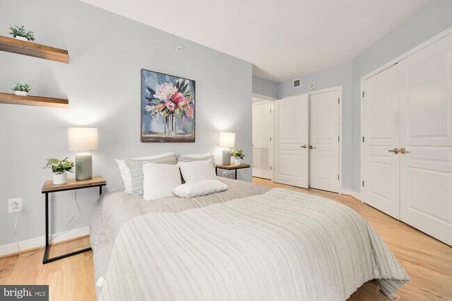 Foto del edificio - 631 D St NW