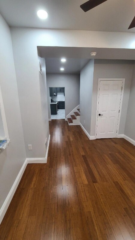 Foto del edificio - 120 Manor Ave