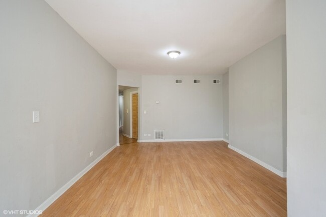 Foto del edificio - 6013 S Michigan Ave