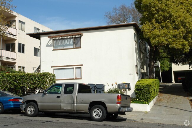 Foto del edificio - 1313 Martin Luther King Jr Way