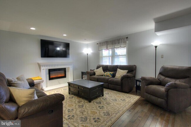 Foto del edificio - 1816 Badger Rd