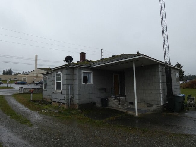 Foto del edificio - 321 E Park Ave