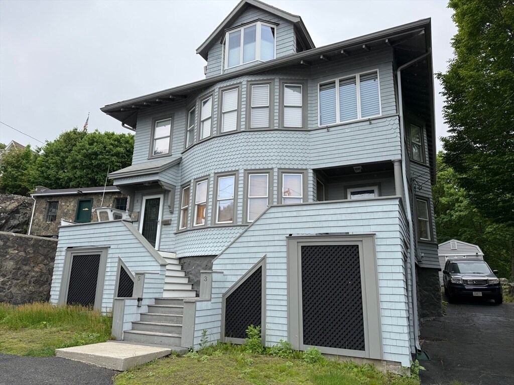 Primary Photo - 3 Cedar Hill Terrace