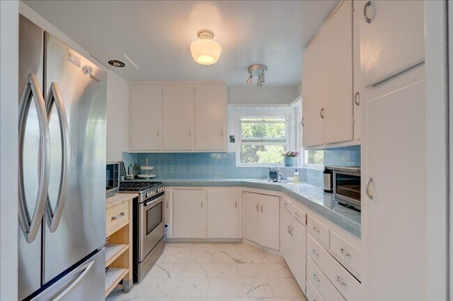 Foto del edificio - 3681 Villa Terrace