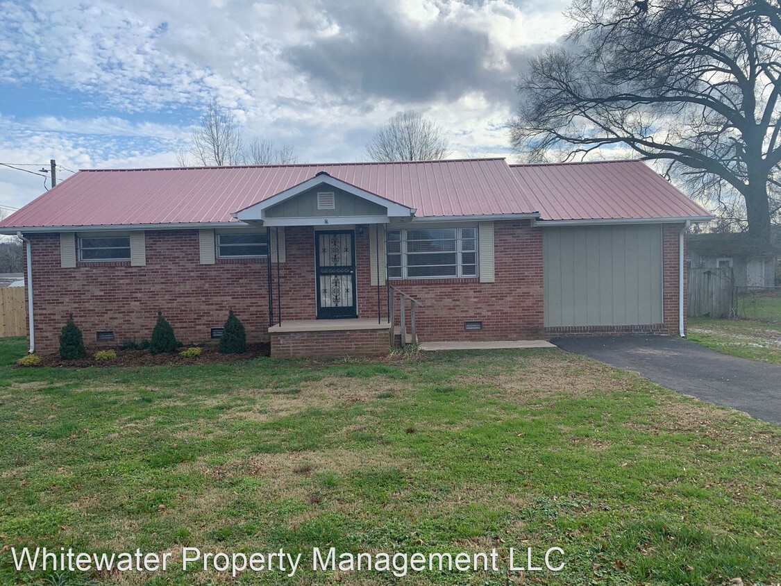 Primary Photo - 3 br, 1 bath House - 1010 Glentana Rd.