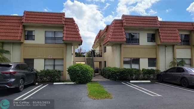 Building Photo - 11000 Royal Palm Blvd