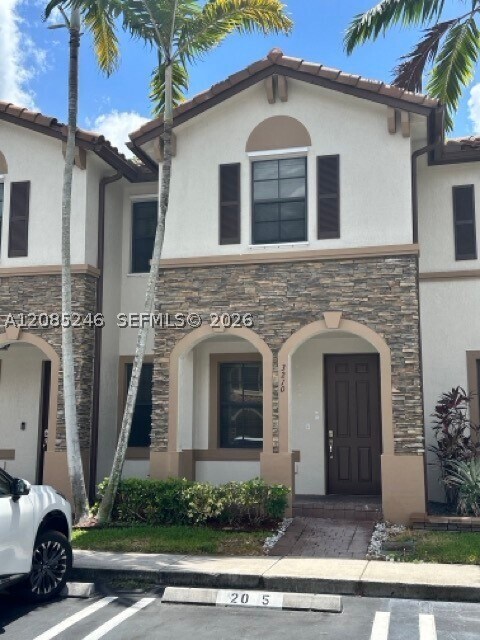 Foto del edificio - 3210 SE 6th St