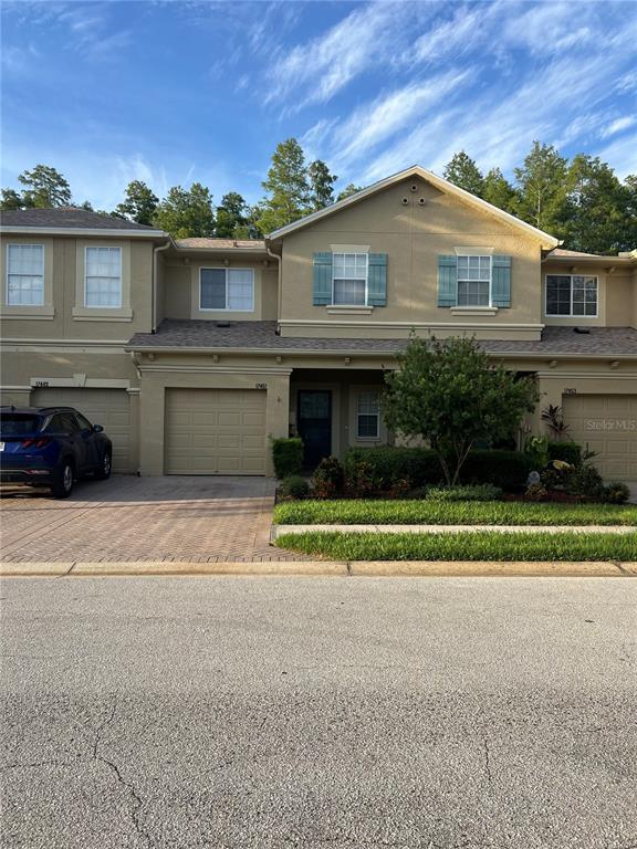 Foto del edificio - 17451 Hugh Ln