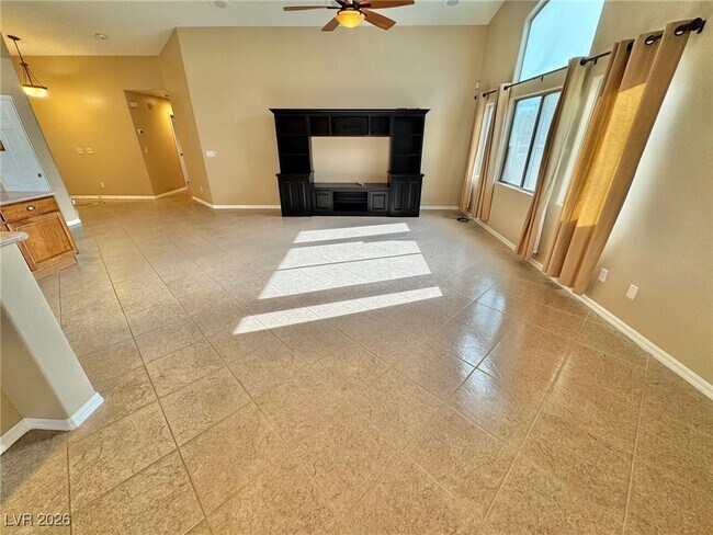 Foto del edificio - 5805 Hawkeye Bell St