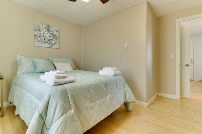 Building Photo - 85 Mile Rd