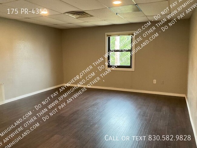 Foto del edificio - **MOVE IN SPECIAL- $99 FIRST MONTH RENT**B...