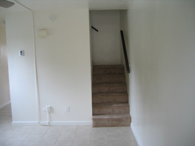 Building Photo - 7425 Waite Dr