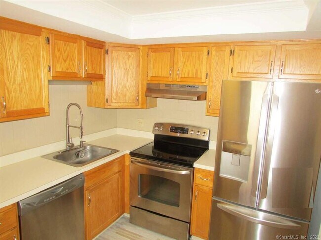 Foto del edificio - 1229 Winsted Rd
