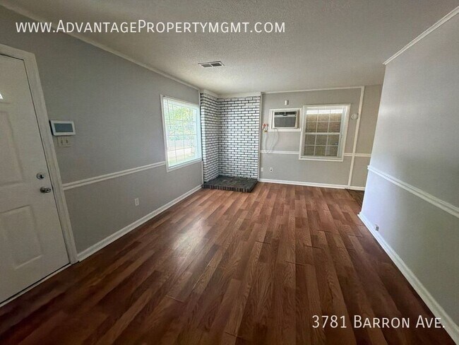 Building Photo - 3781 Barron Ave