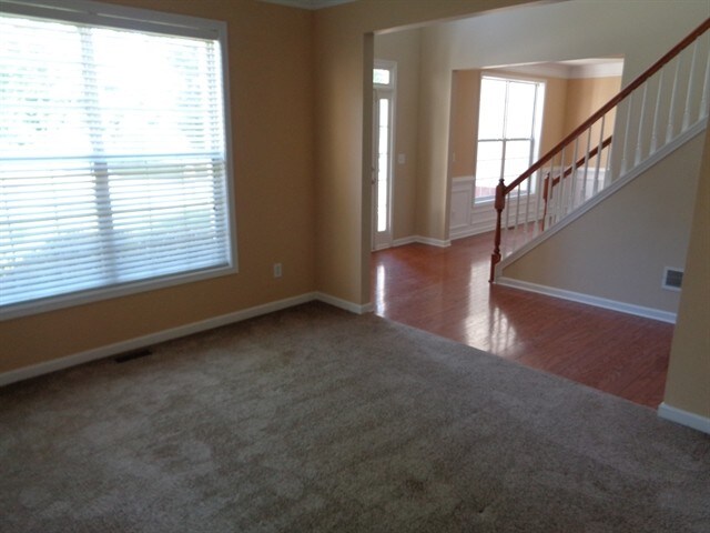 Building Photo - 1387 Belfaire Lake Trl