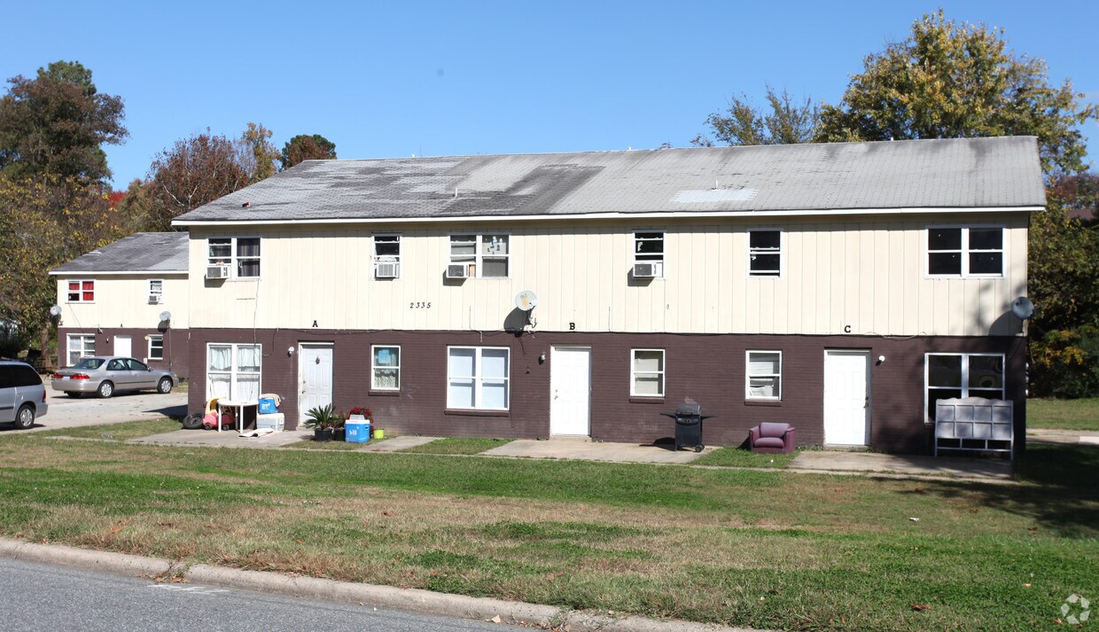 Primary Photo - 2333 Floyd St