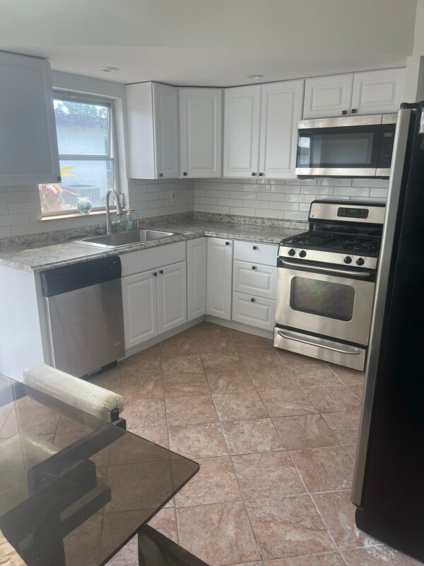 Foto principal - 6165 58th St N