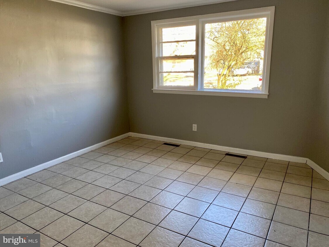 185 Kinsley Rd, Pemberton, NJ 08068 House Rental in Pemberton, NJ