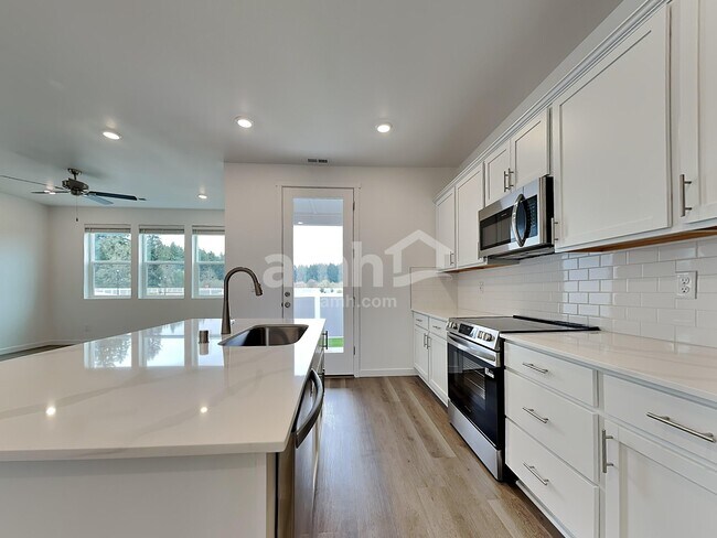 Foto del edificio - 5218 Turnstone St SE