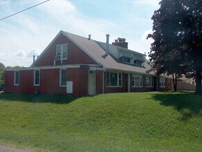 Building Photo - 4647 N Brady St