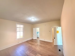 Building Photo - 614 W Solomon St