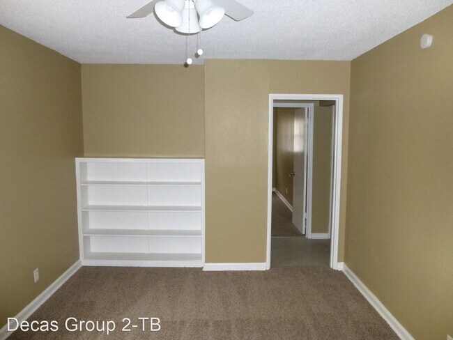 Foto del edificio - 3 br, 1 bath House - 217 Tucker Ave