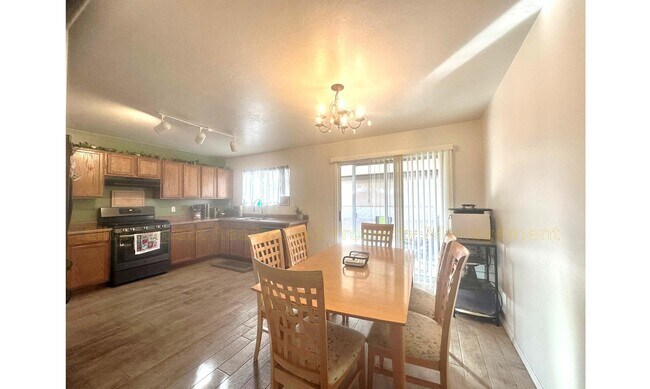 Foto del edificio - 4778 S Chilean Loop