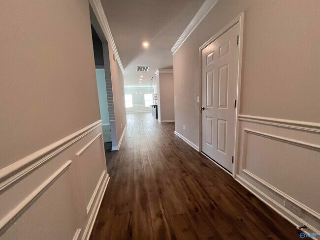 Foto del edificio - 13041 Lantern Pointe Wy