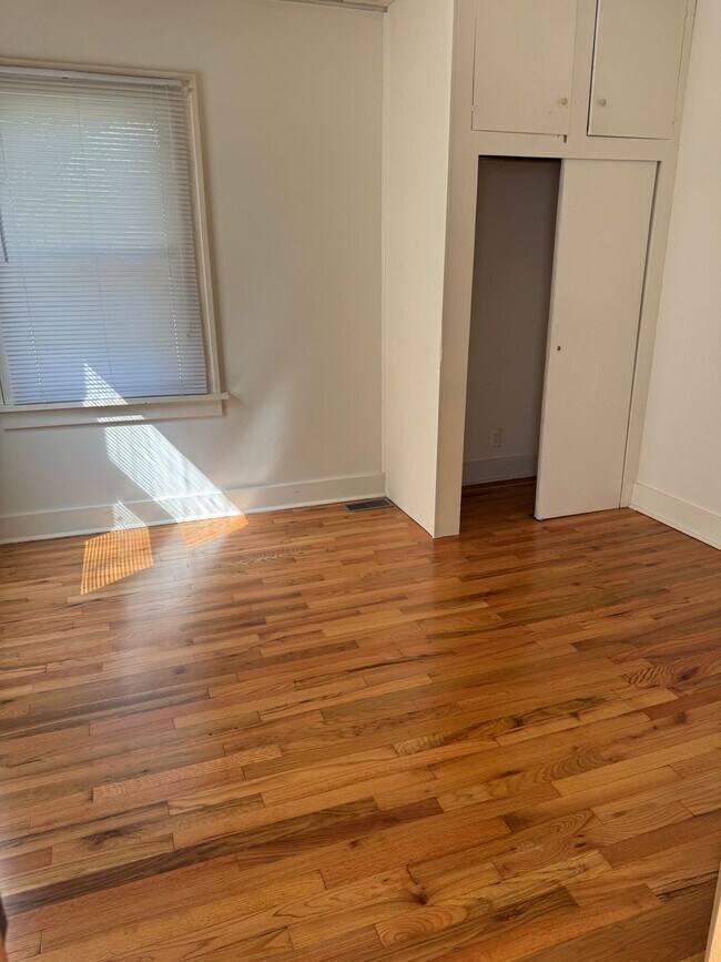 Foto del edificio - Cozy 2 Bedroom Home – Lawn Care & Snow Removal Included!
