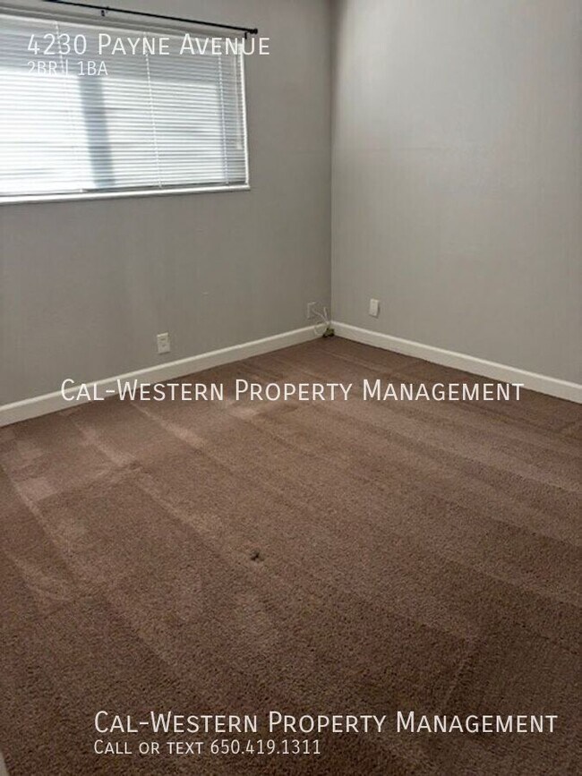 Foto del edificio - 4230 Payne Ave