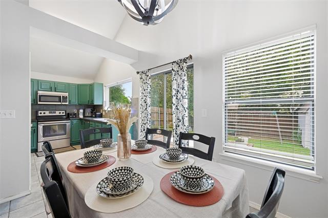 Foto del edificio - 912 S Old Orchard Ln