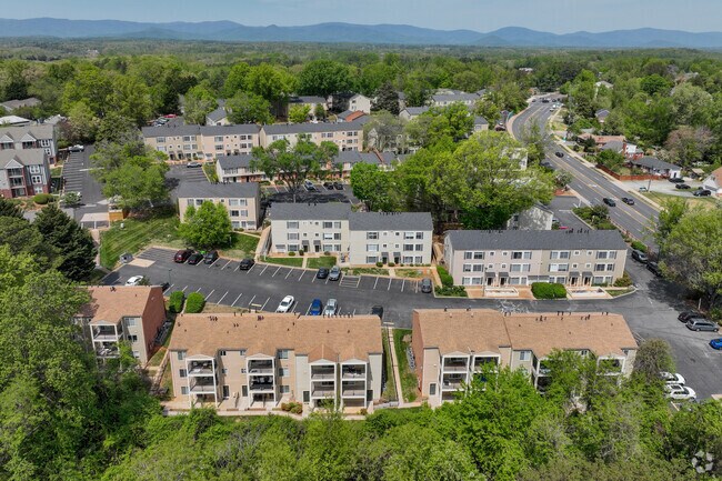 Building Photo - Westgate Apartments